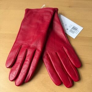 BELK RED Leather Women’s Gloves Touch Screen Compatible Size L BRAND NEW W/ TAGS